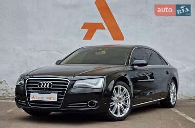 Седан Audi A8 2013 в Одесі
