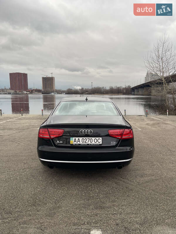 Седан Audi A8 2013 в Киеве