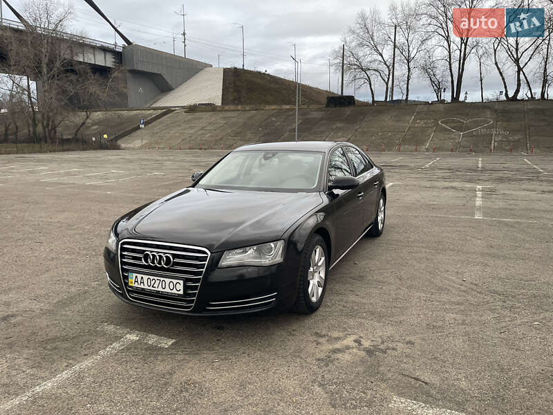 Седан Audi A8 2013 в Киеве