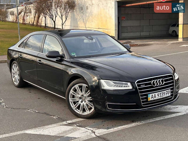 Седан Audi A8 2013 в Киеве