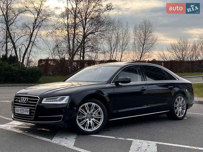 Седан Audi A8 2013 в Киеве