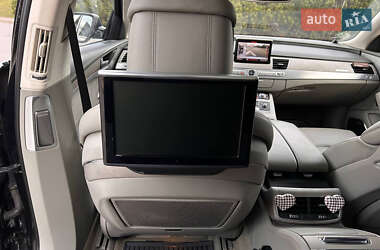 Седан Audi A8 2013 в Киеве