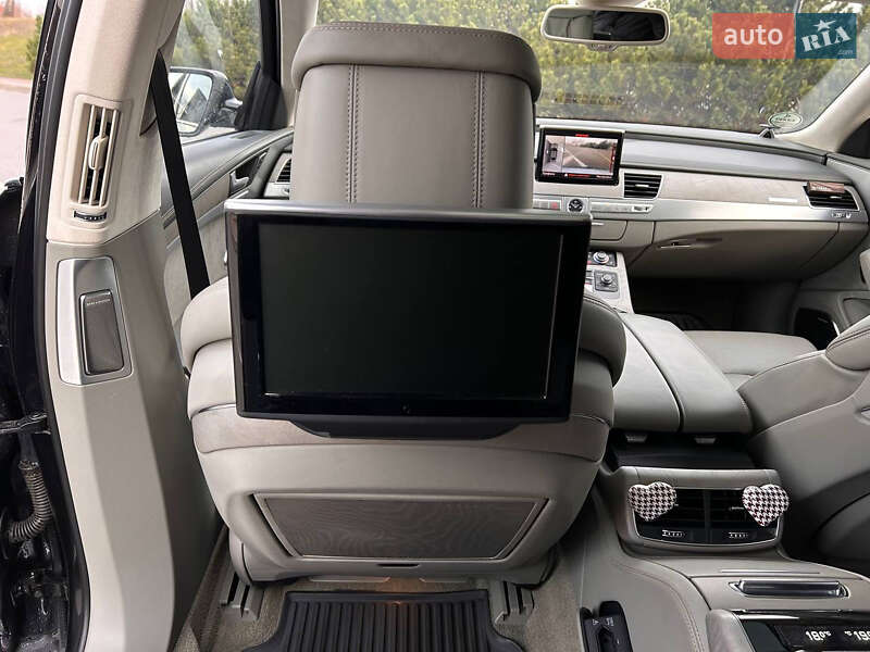 Седан Audi A8 2013 в Киеве