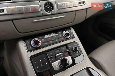 Седан Audi A8 2013 в Киеве