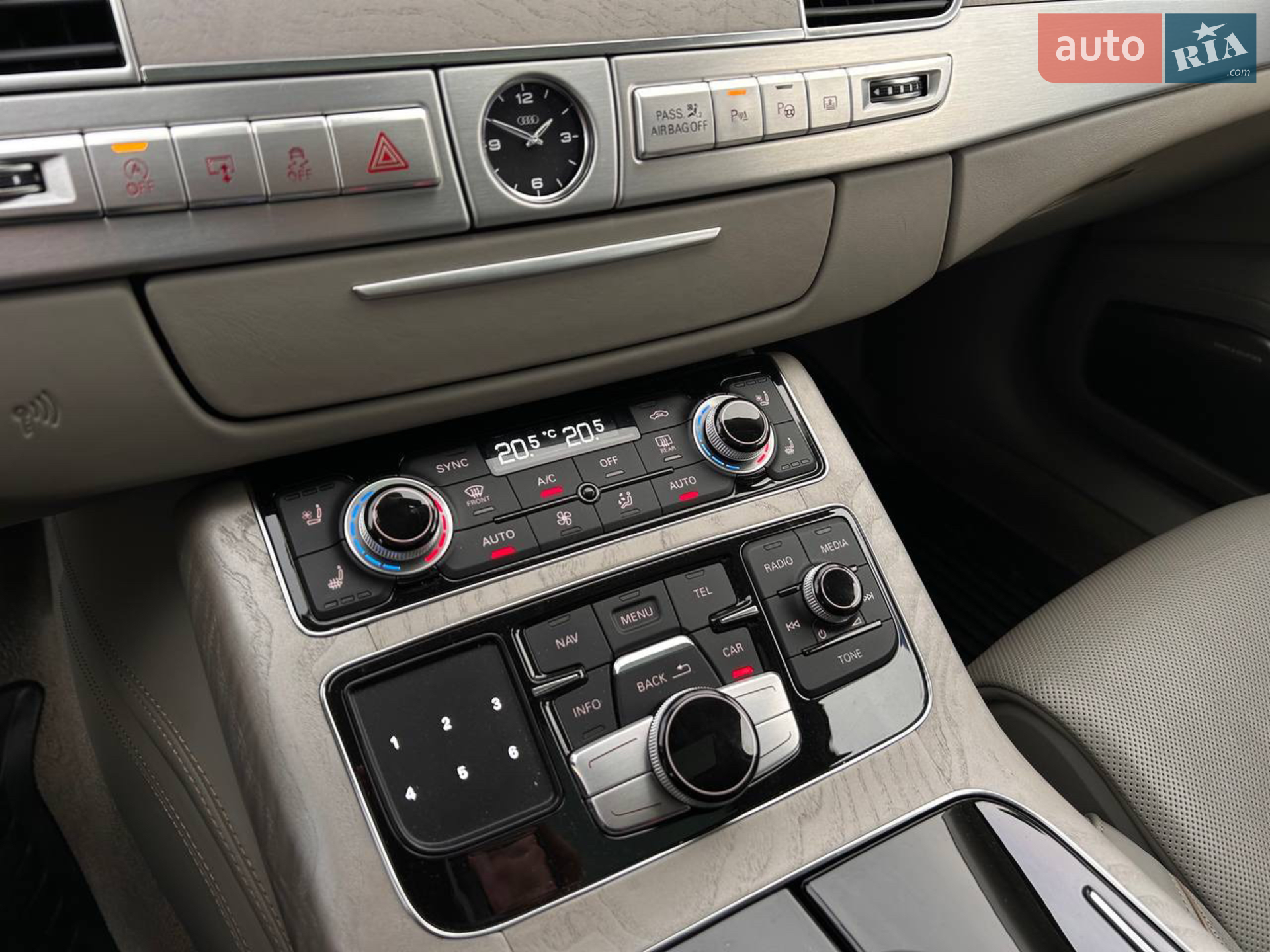 2013 Audi A8 - мініатюра 145
