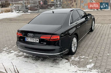 Седан Audi A8 2014 в Львове