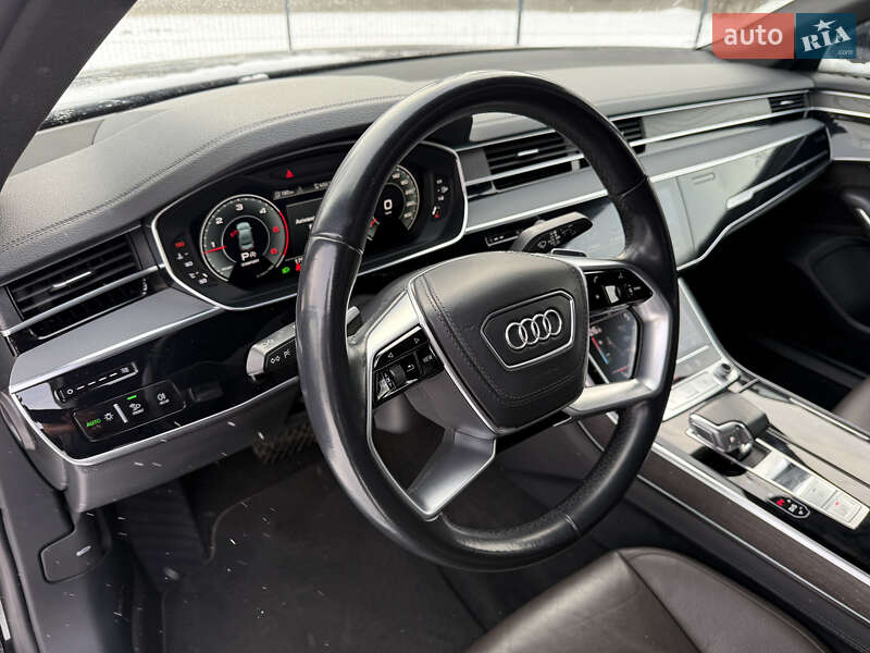 Седан Audi A8 2020 в Вінниці