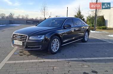 Седан Audi A8 2017 в Мукачевому