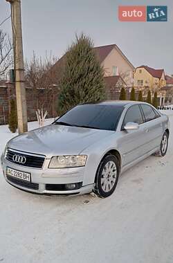 AUDI A8 2004