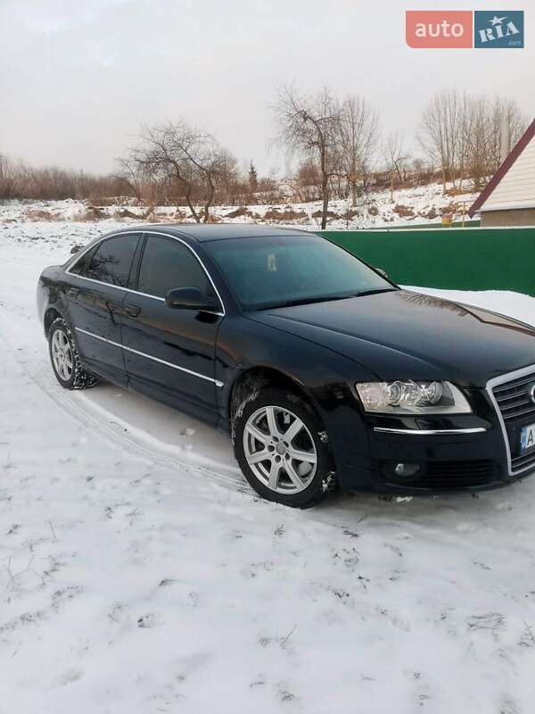 Седан Audi A8 2007 в Ивано-Франковске