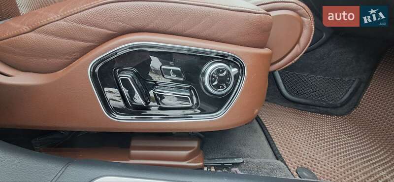 Седан Audi A8 2014 в Черновцах фото 18 Седан Audi A8 2014 в Черновцах