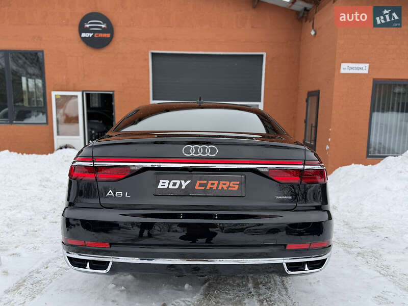 Седан Audi A8 2021 в Івано-Франківську