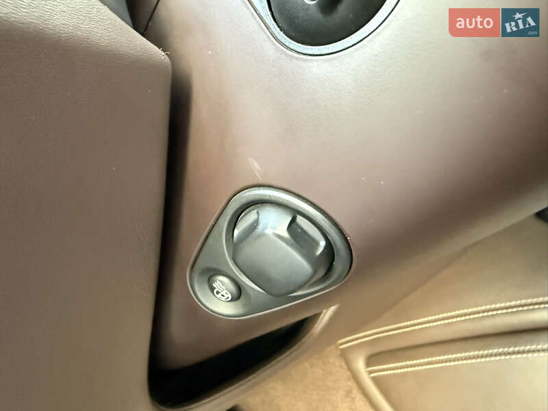 Седан Audi A8 2012 в Одессе