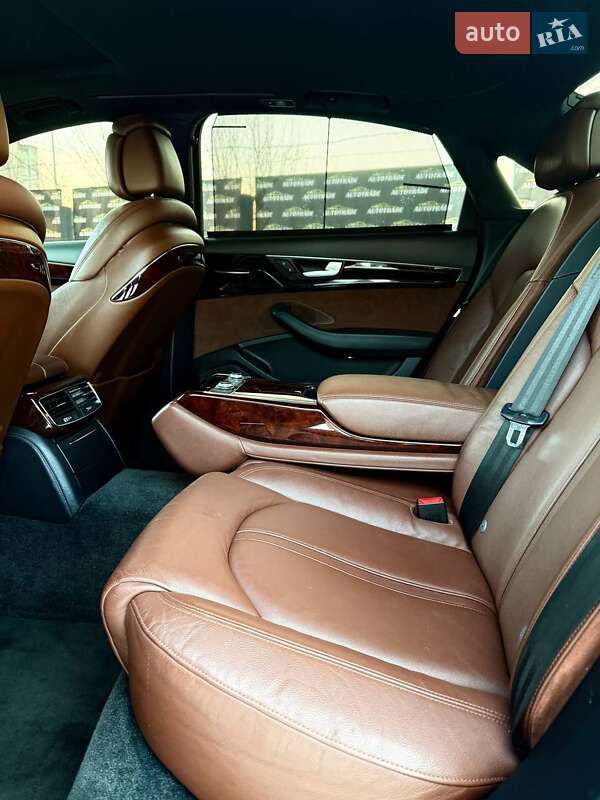Седан Audi A8 2013 в Киеве