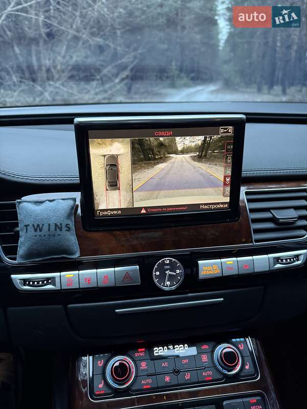 Седан Audi A8 2013 в Киеве