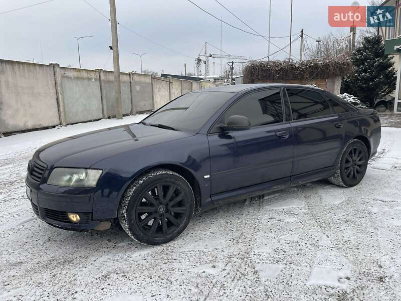 Седан Audi A8 2004 в Полтаве