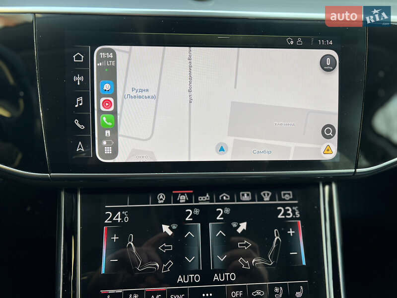 Седан Audi A8 2019 в Львове