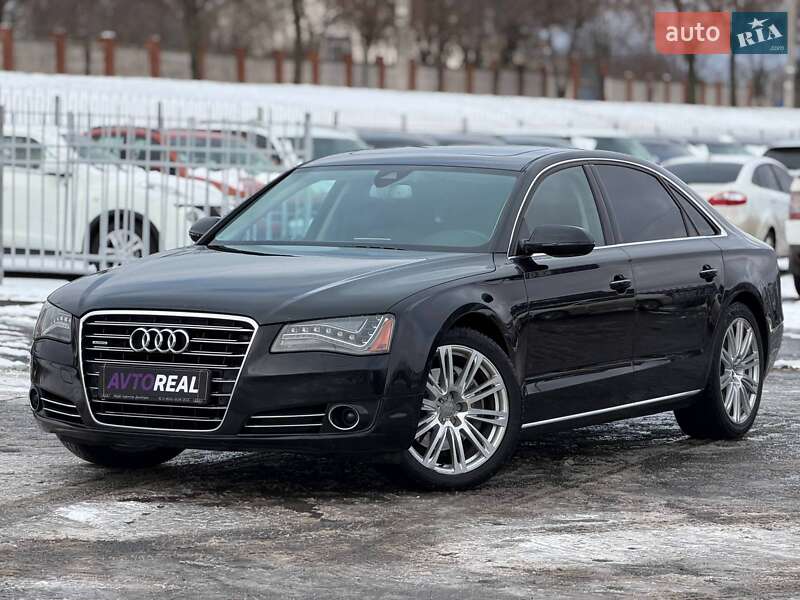 Седан Audi A8 2012 в Кривом Роге