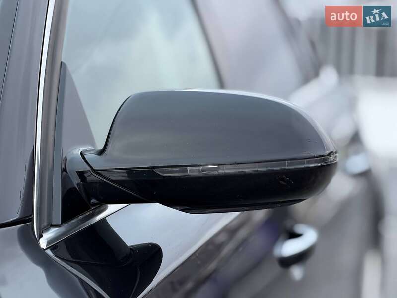 Седан Audi A8 2012 в Кривом Роге