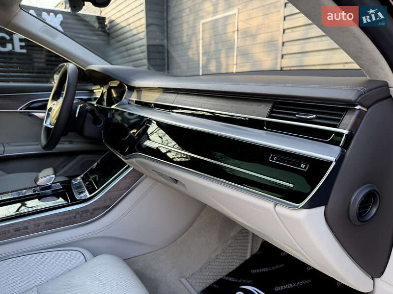 Седан Audi A8 2020 в Киеве