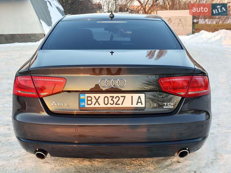Седан Audi A8 2013 в Житомире
