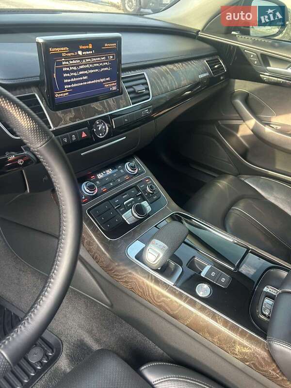 Седан Audi A8 2014 в Киеве