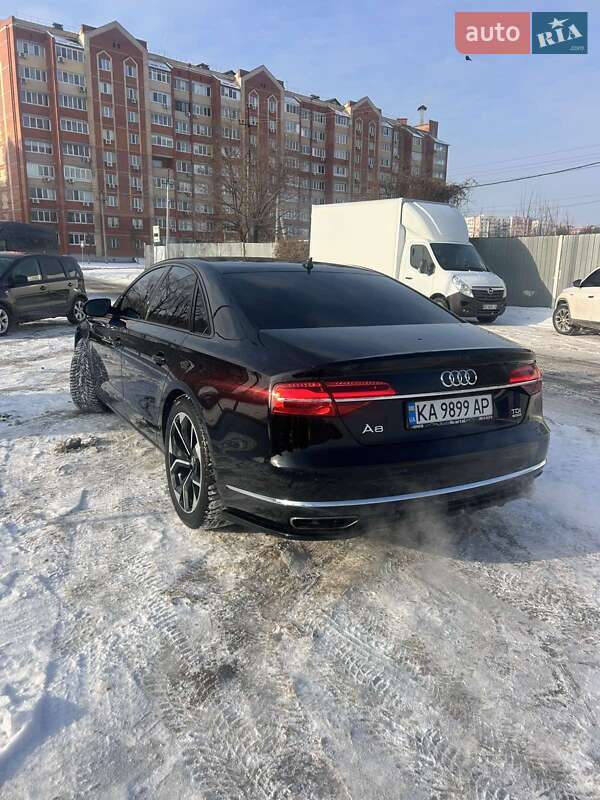 Седан Audi A8 2014 в Киеве