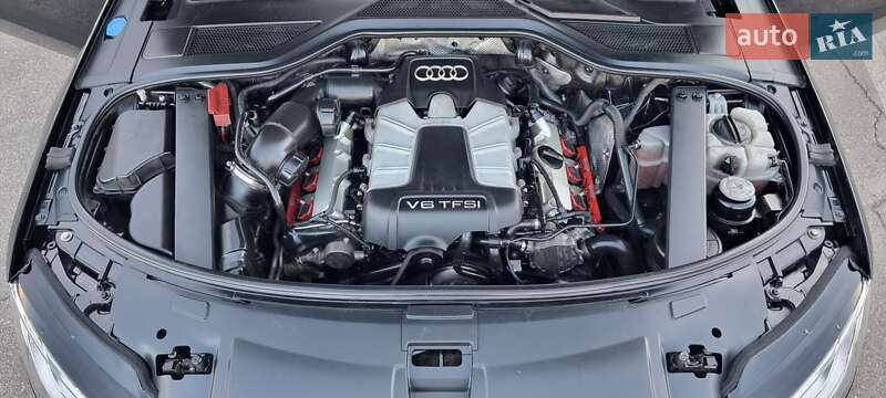 Седан Audi A8 2014 в Кривому Розі