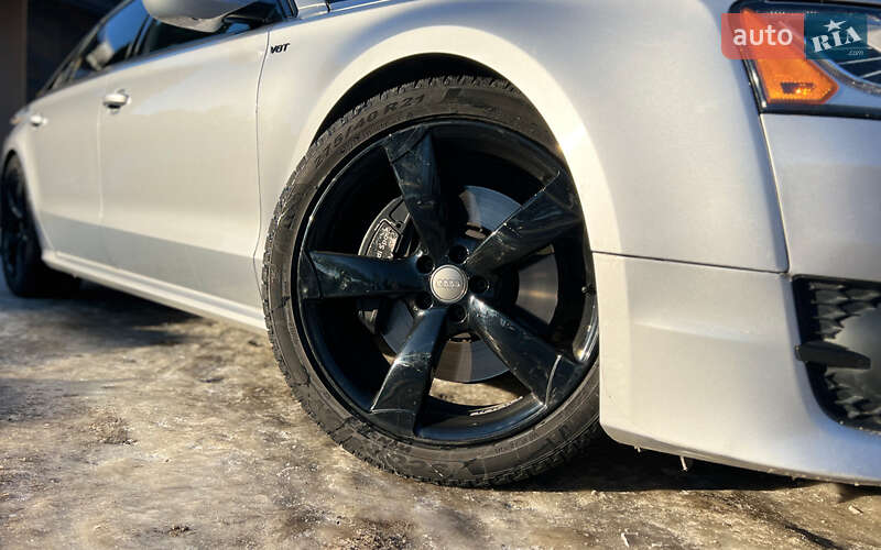 Седан Audi A8 2017 в Львове