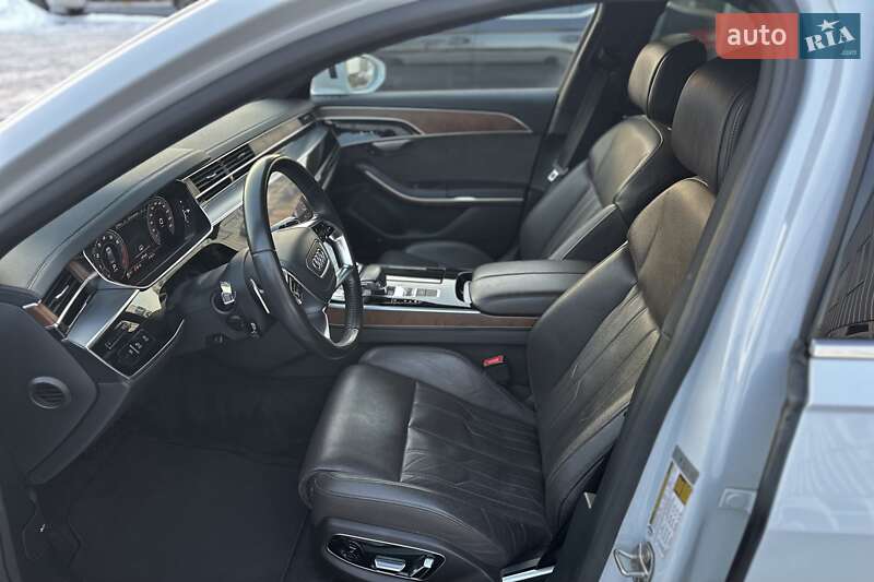 Седан Audi A8 2019 в Киеве