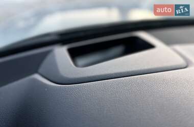 Седан Audi A8 2019 в Киеве