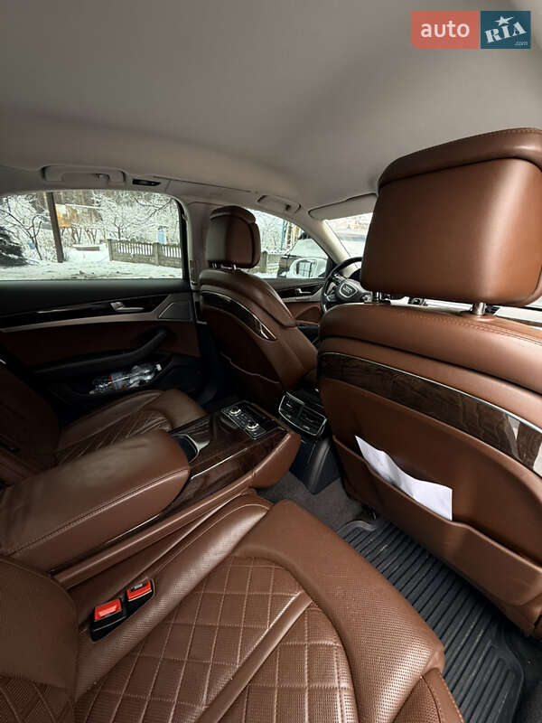 Седан Audi A8 2011 в Києві фото 28 Седан Audi A8 2011 в Києві