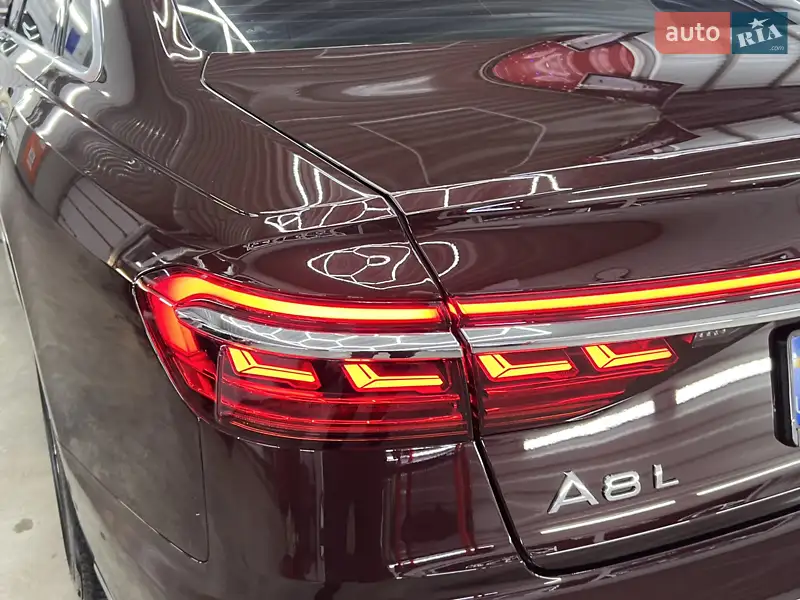 Audi A8 2018 VIN WAU8DAF82KN009487 фото оголошення 57 з 107