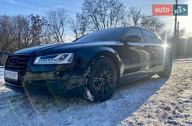 Седан Audi A8 2013 в Днепре