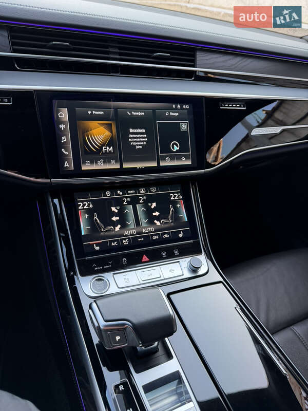 Седан Audi A8 2021 в Киеве