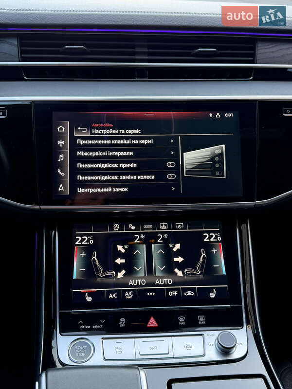 Седан Audi A8 2021 в Киеве