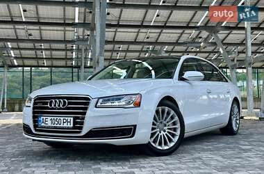Седан Audi A8 2016 в Днепре