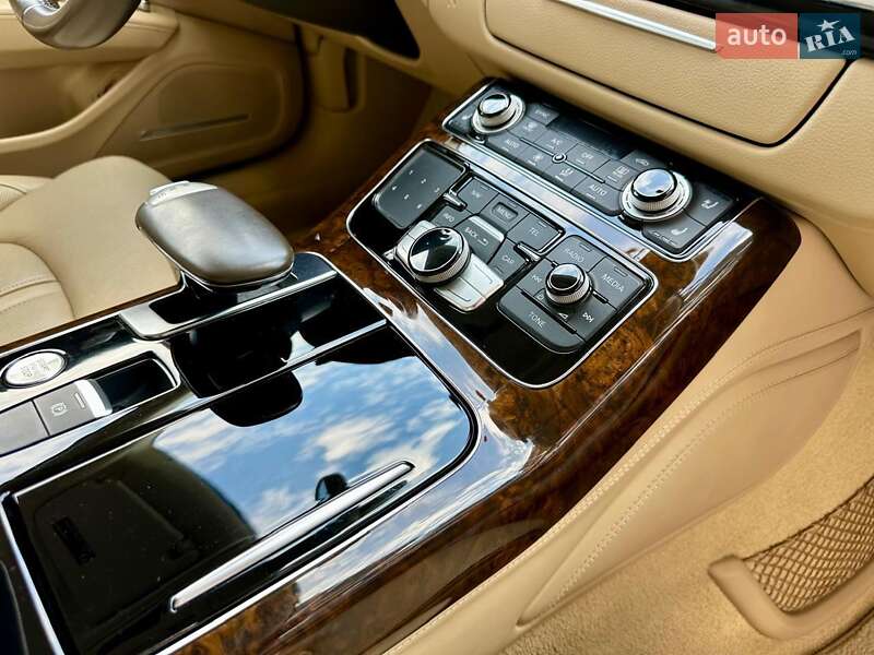 Седан Audi A8 2016 в Дніпрі фото 30 Седан Audi A8 2016 в Дніпрі