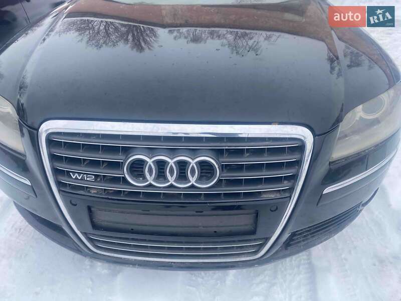 Седан Audi A8 2004 в Тернополе
