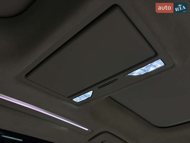 Седан Audi A8 2020 в Киеве