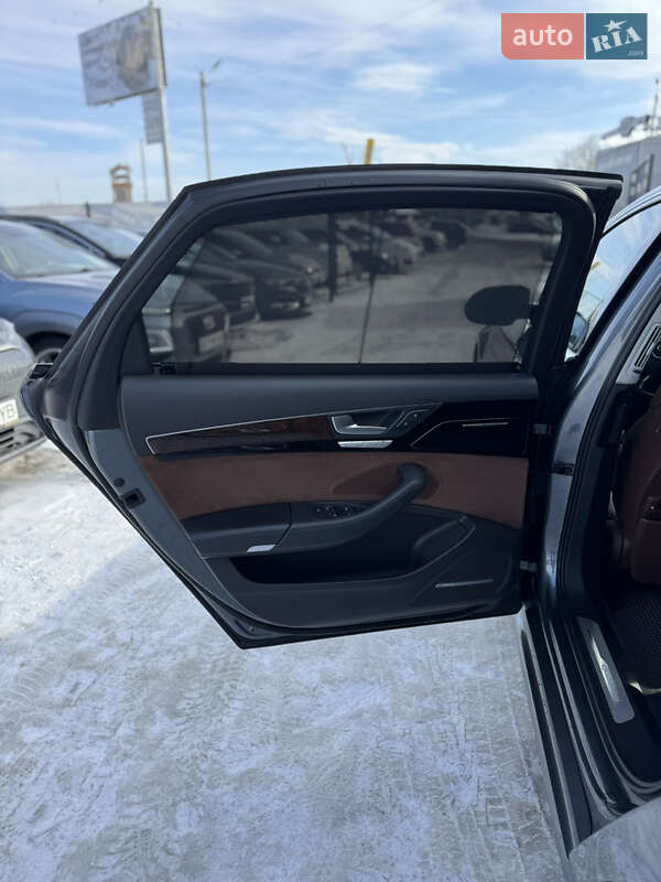 Седан Audi A8 2016 в Ивано-Франковске фото 26 Седан Audi A8 2016 в Ивано-Франковске