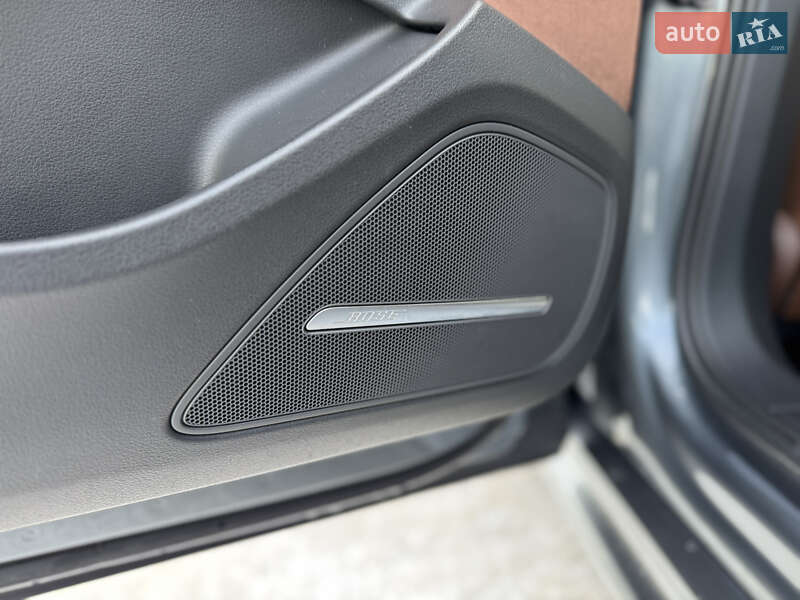 Седан Audi A8 2016 в Ивано-Франковске фото 30 Седан Audi A8 2016 в Ивано-Франковске