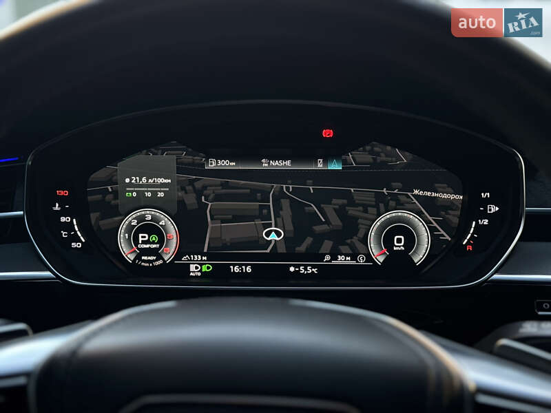 Седан Audi A8 2021 в Киеве