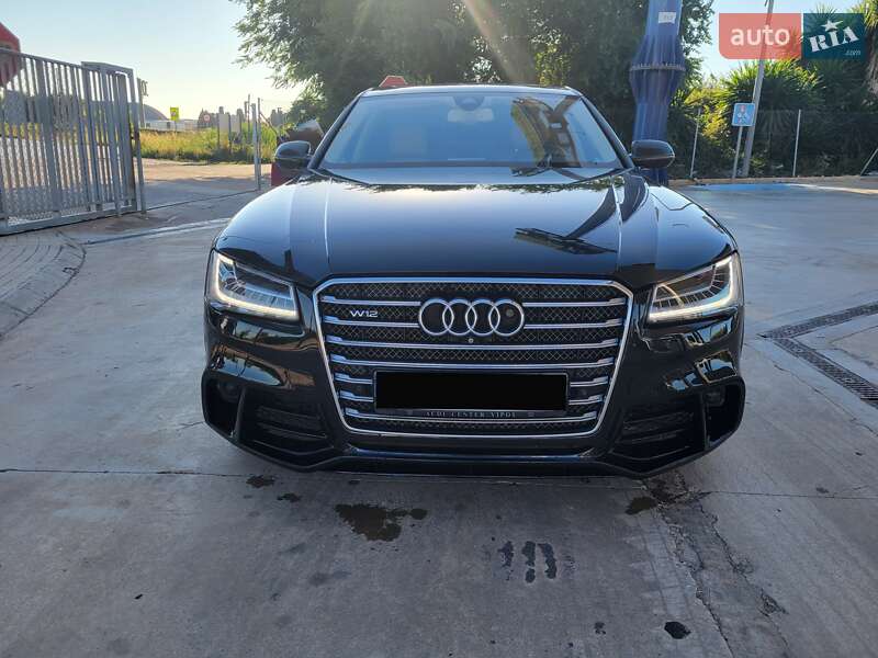 Седан Audi A8 2015 в Хмельницькому фото Седан Audi A8 2015 в Хмельницькому
