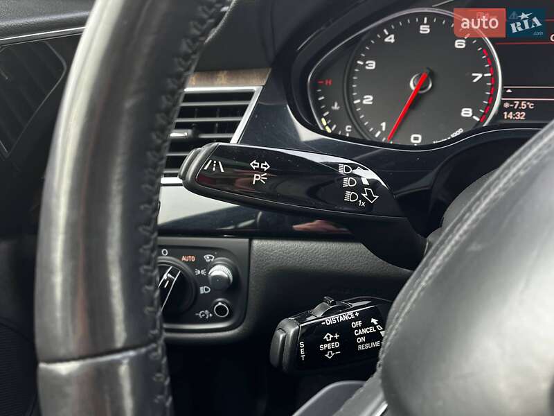 Седан Audi A8 2015 в Киеве фото 19 Седан Audi A8 2015 в Киеве