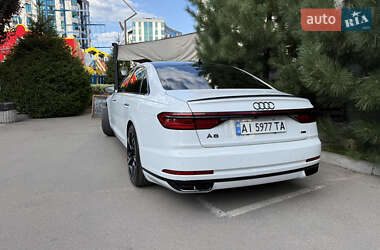 Седан Audi A8 2018 в Киеве