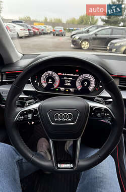 Седан Audi A8 2018 в Киеве