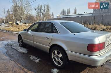 Седан Audi A8 1999 в Полтаве
