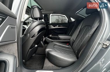 Седан Audi A8 2017 в Киеве