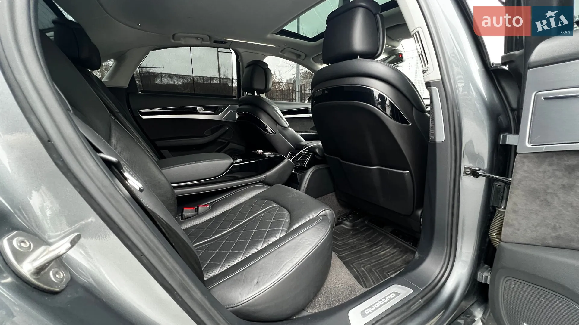 2017 Audi A8 - мініатюра 28
